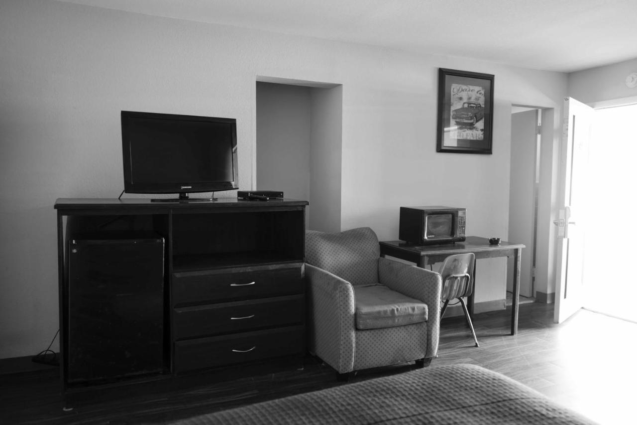 ริชมอนด์ โมเทล Hotel ภายนอก รูปภาพ